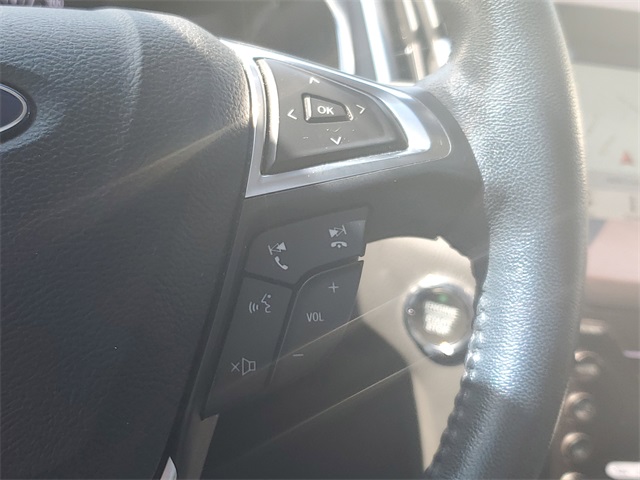2019 Ford Edge Titanium photo 11