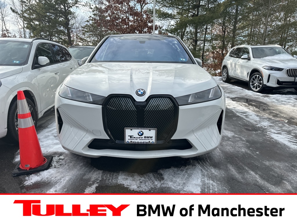 2026 BMW iX 45's photo