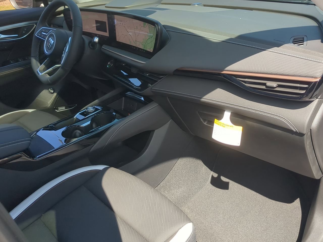 2025 Buick Envision Sport Touring photo 30