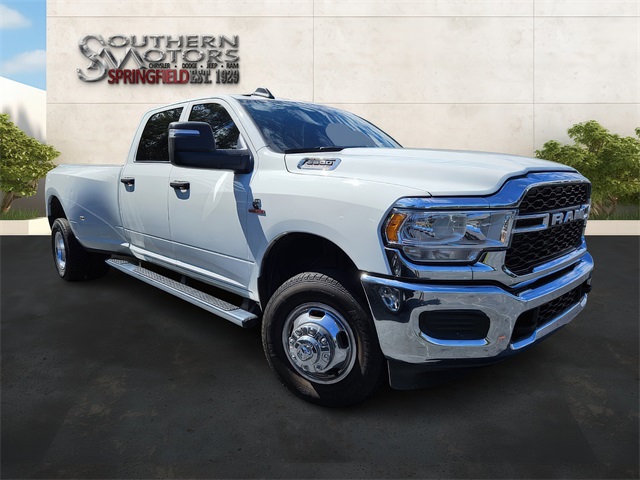2024 Ram 3500 Tradesman photo 5