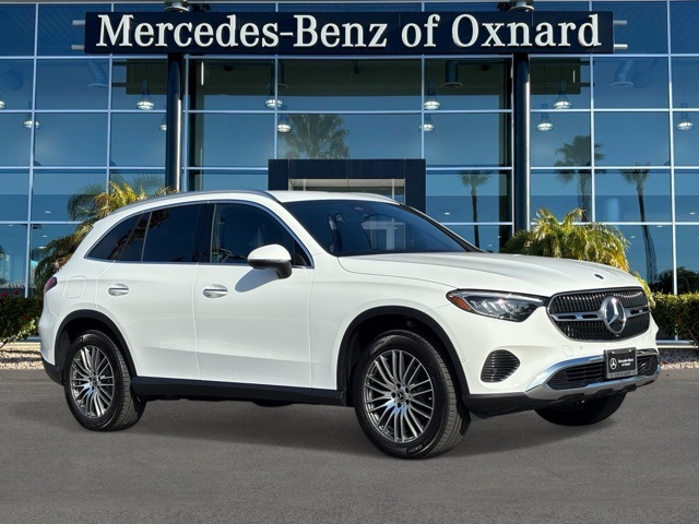 2025 Mercedes-Benz GLC Base's photo