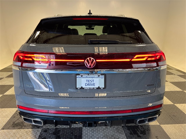 2025 Volkswagen Atlas Cross Sport SEL Premium R-Line photo 4