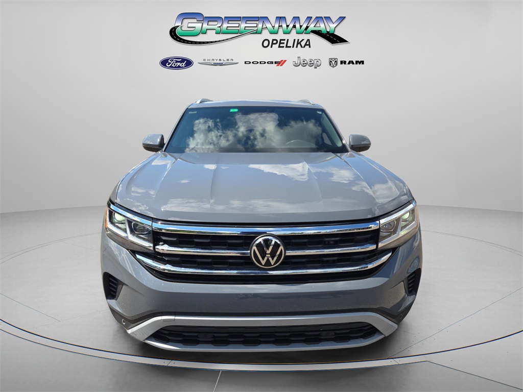 2022 Volkswagen Atlas Cross Sport SE Technology photo 2