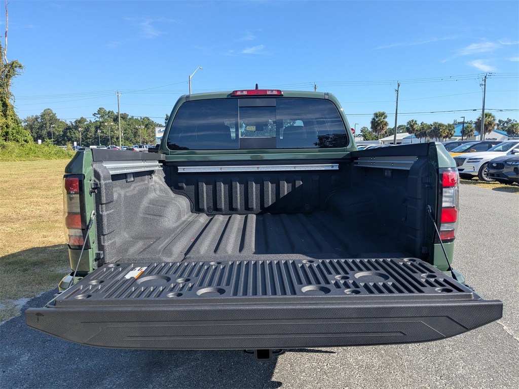 2026 Nissan Frontier PRO-4X photo 12