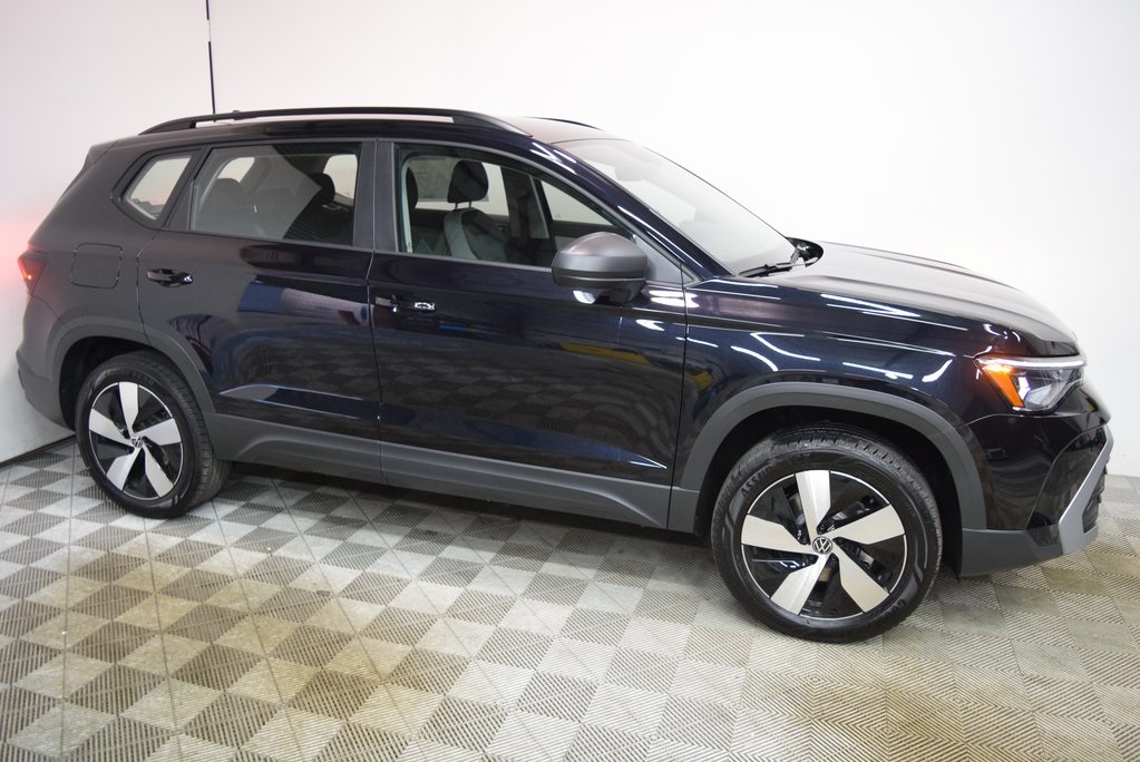 2025 Volkswagen Taos S photo 2