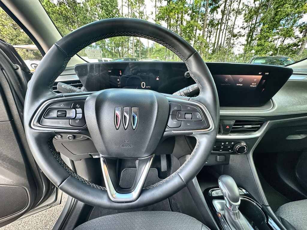 2024 Buick Encore GX Preferred photo 11