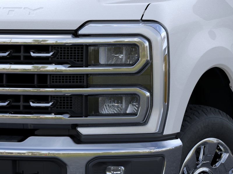 2025 Ford F-350 Lariat photo 18