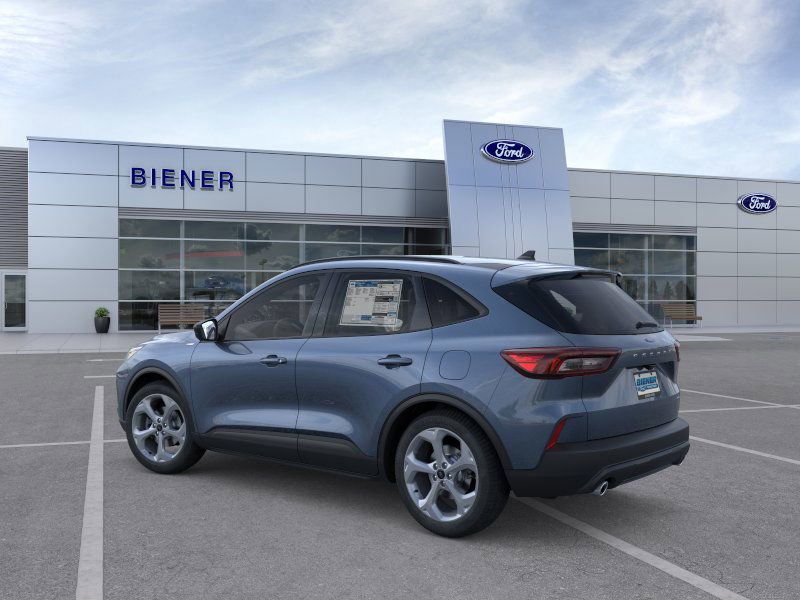 2025 Ford Escape ST-Line photo 3