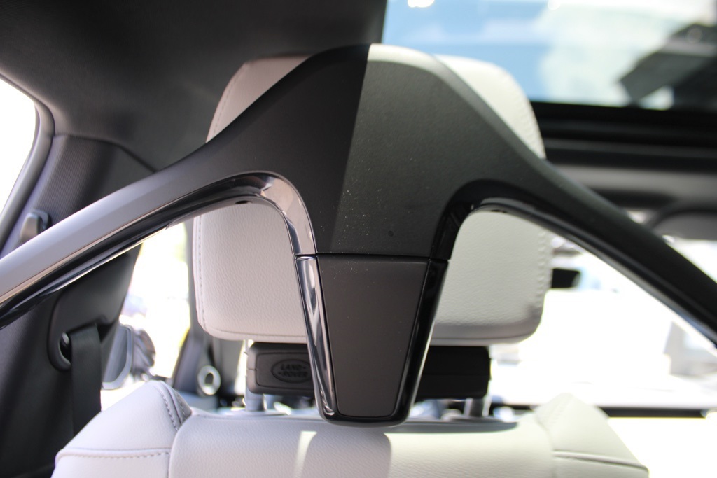 2026 Land Rover Range Rover Evoque S photo 25