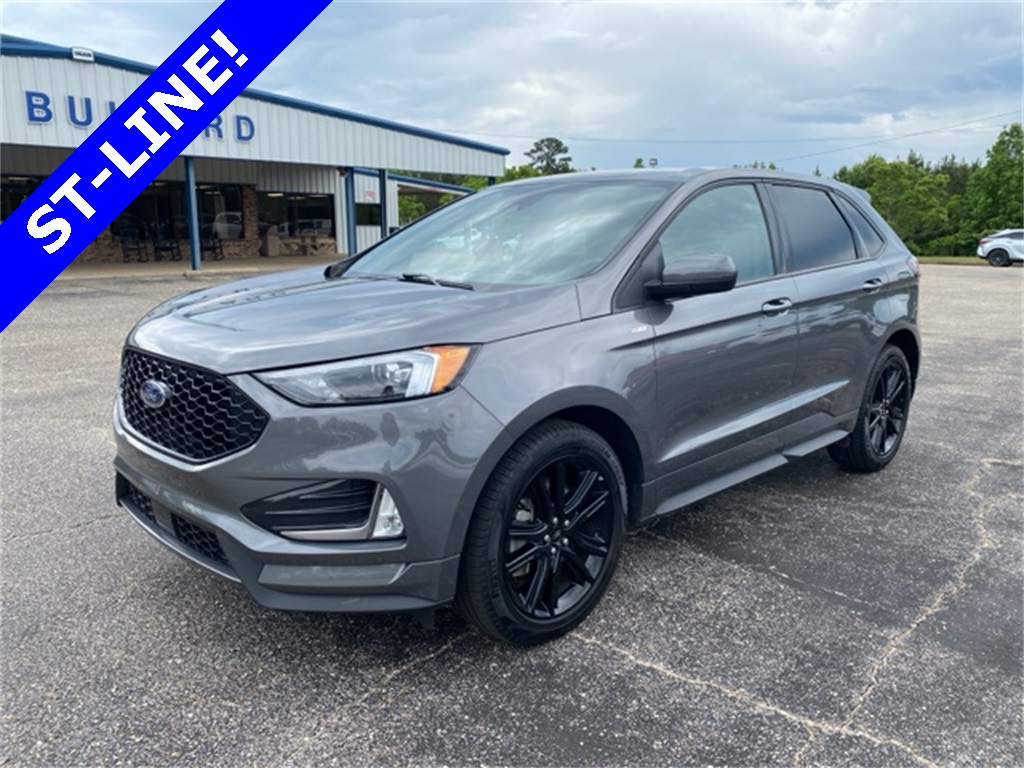 2024 Ford Edge ST photo 4