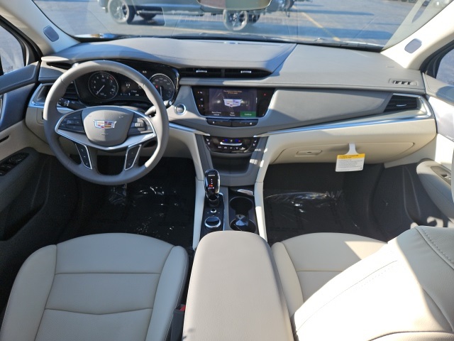 2025 Cadillac XT5 Premium Luxury photo 4