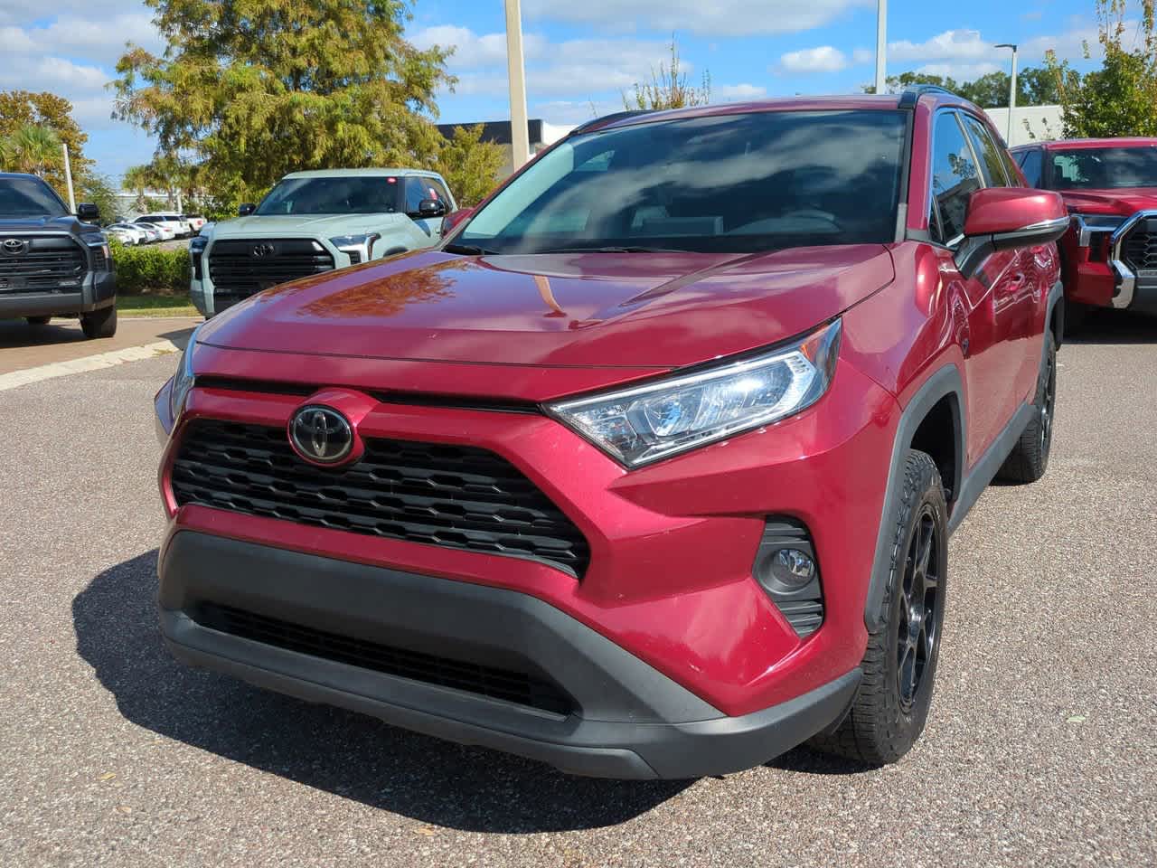 Used 2021 Toyota RAV4 XLE with VIN 2T3W1RFV1MW176023 for sale in Kansas City