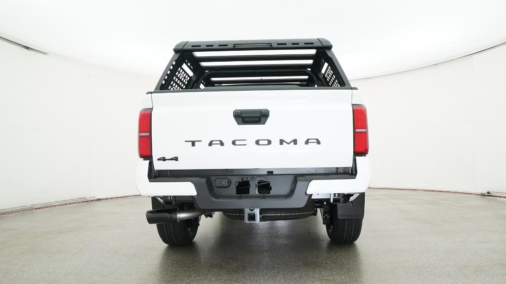 2025 Toyota Tacoma SR5 4x4 Double Cab photo 17