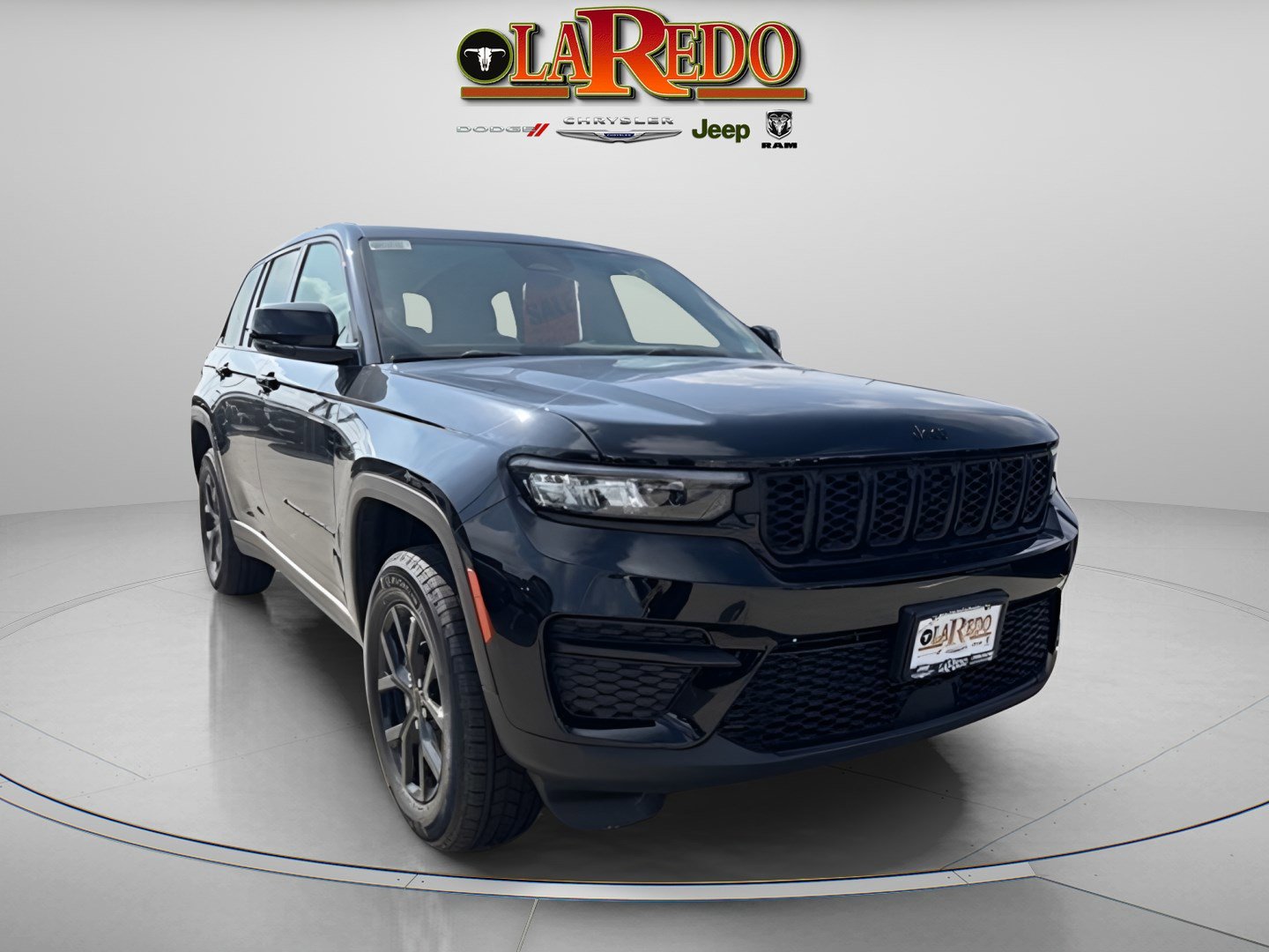 2025 Jeep Grand Cherokee Altitude's photo