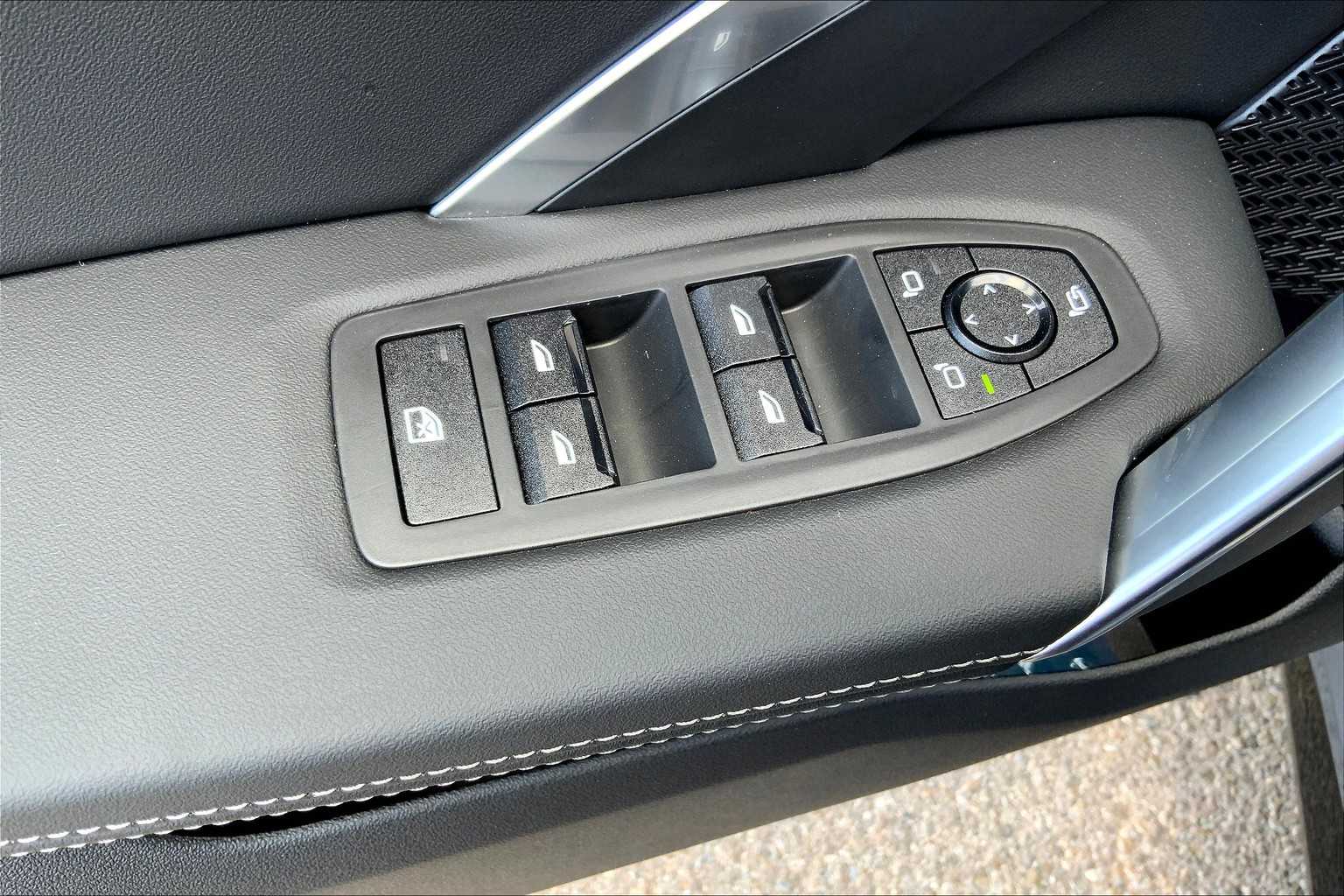 2026 Bmw X1 M35i photo 16