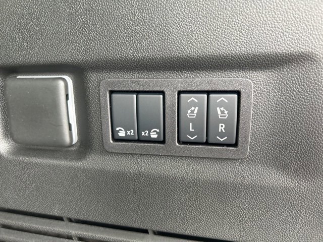 2026 Gmc Yukon XL photo 4