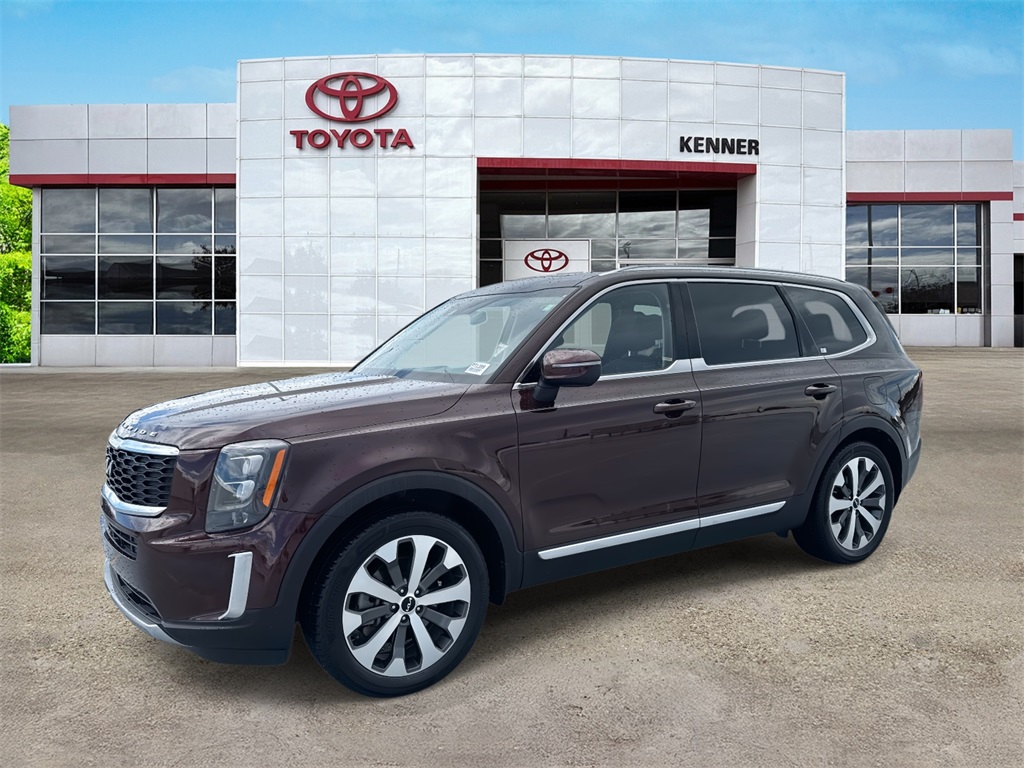 2022 Kia Telluride EX photo 3