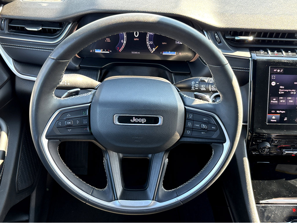 2023 Jeep Grand Cherokee Altitude photo 11