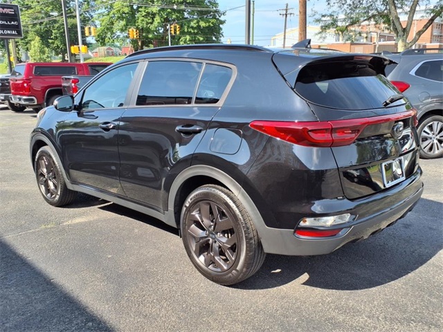 2022 Kia Sportage Nightfall Edition photo 3