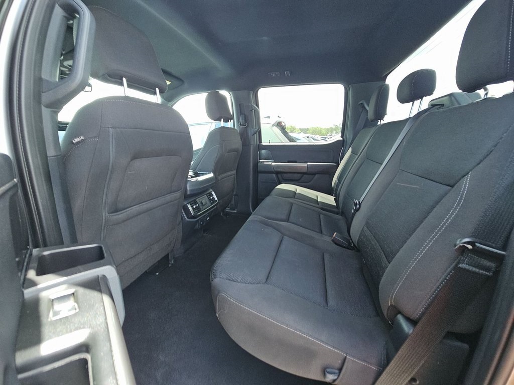 2023 Ford F-150 XLT photo 5