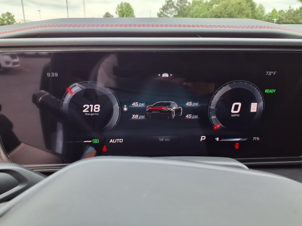 2025 Dodge Charger R/T photo 24