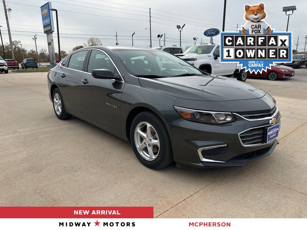 2017 Chevrolet Malibu 1LS's photo