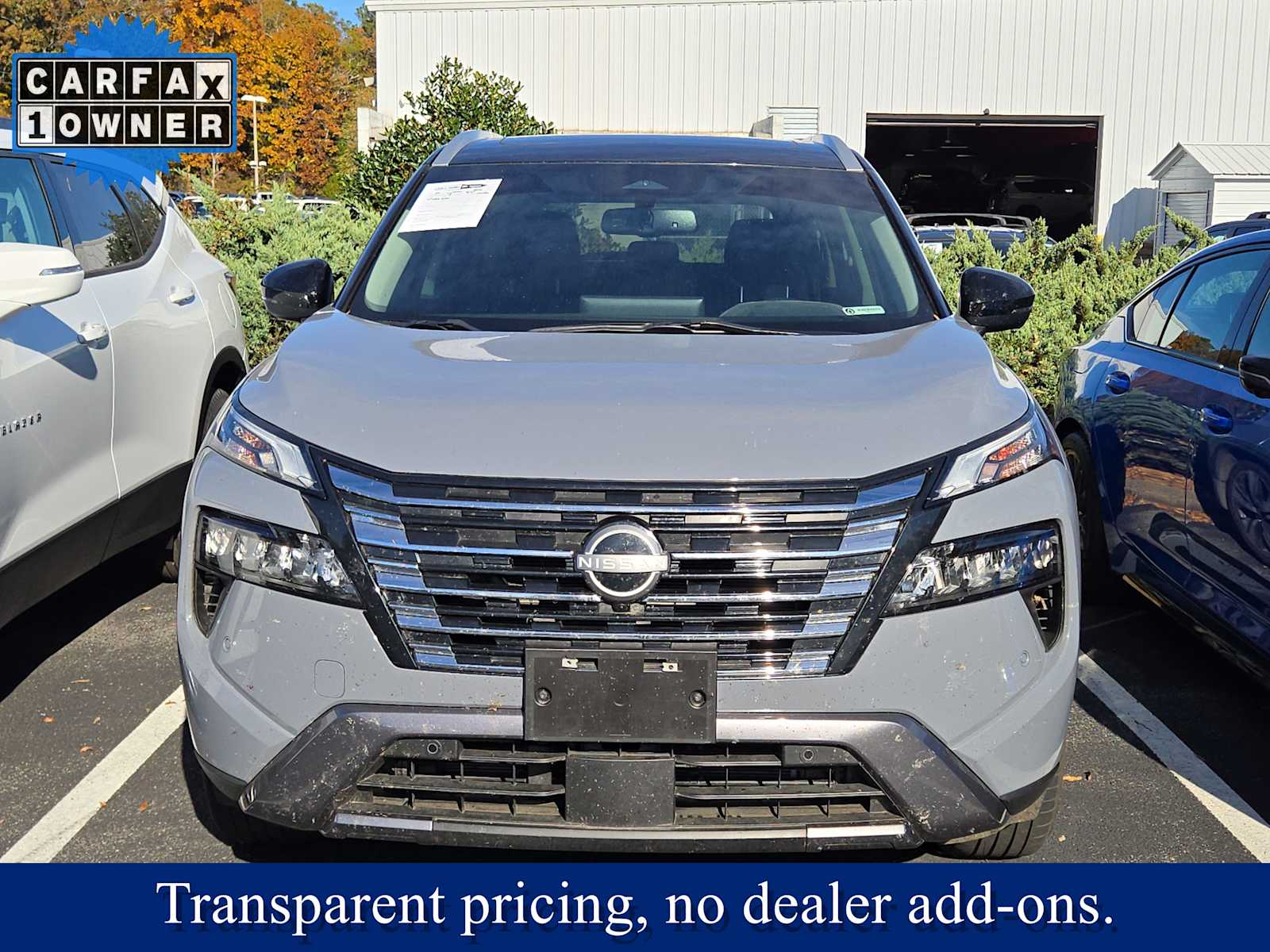 2024 Nissan Rogue SL photo 2