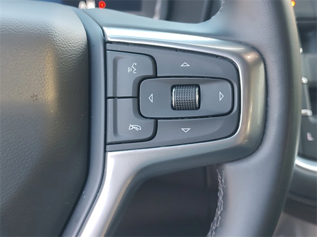 2023 Chevrolet Suburban Z71 photo 19