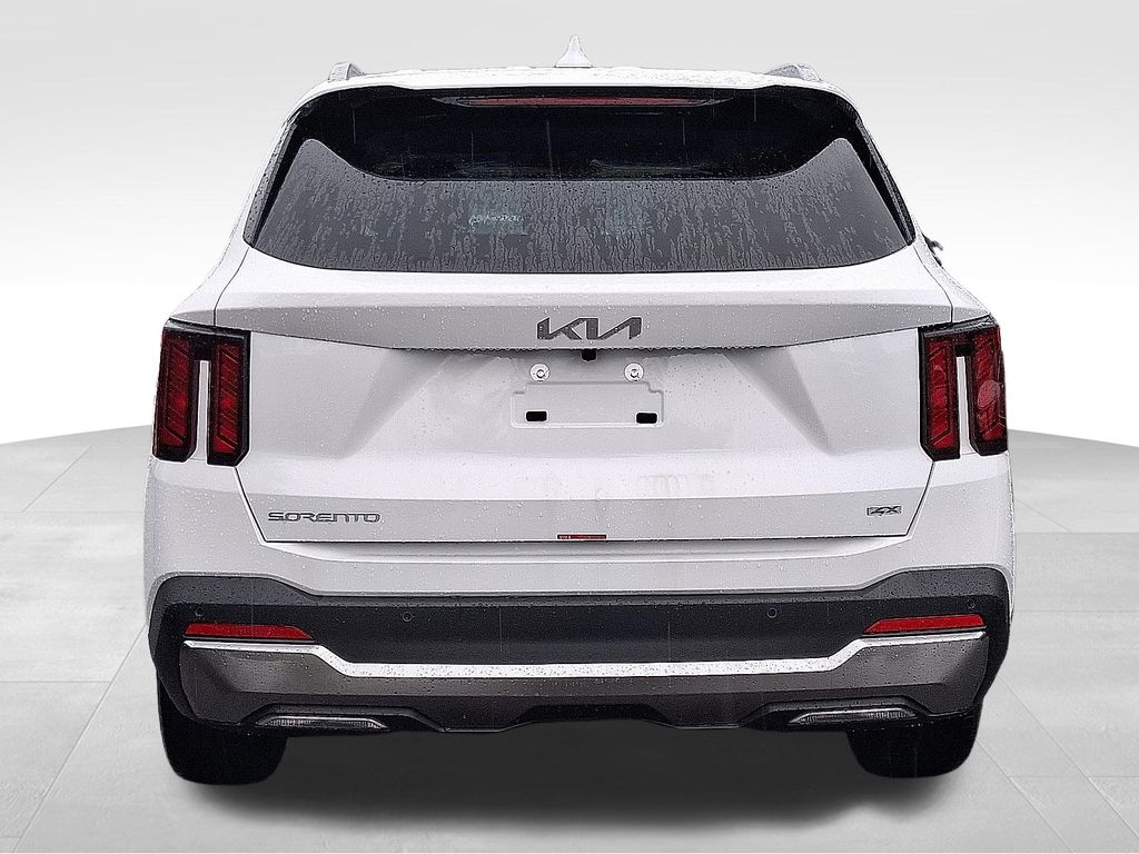 2025 Kia Sorento S photo 4