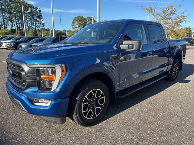 2022 Ford F-150 XLT photo 7