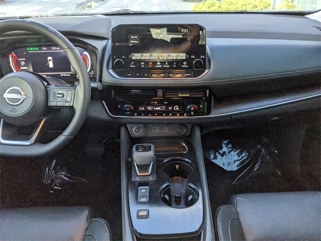 2022 Nissan Rogue Platinum photo 15