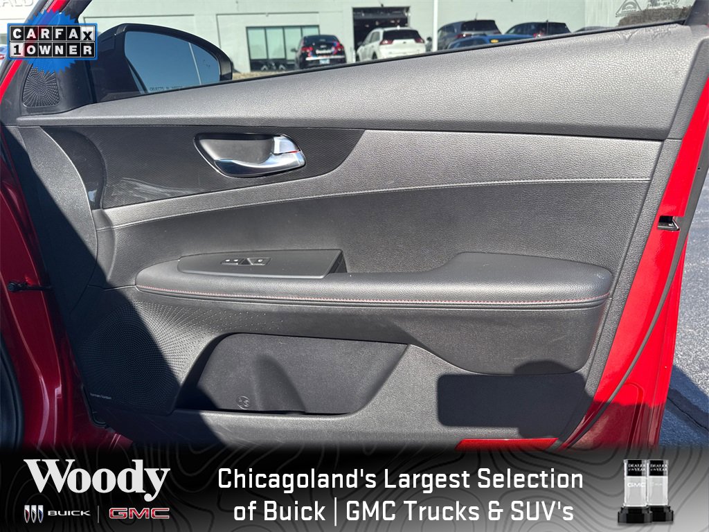 2022 Kia Forte GT photo 30