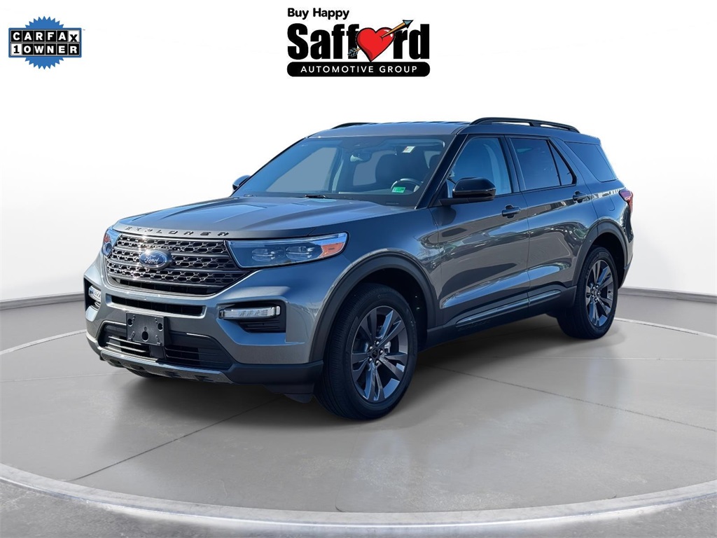 2023 Ford Explorer XLT's photo