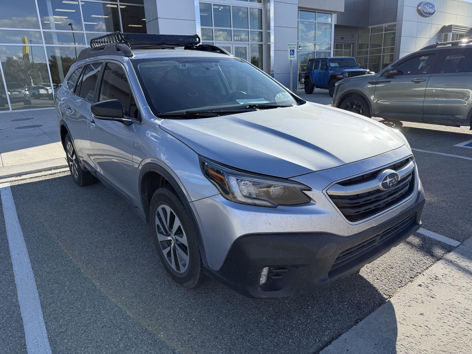 2022 Subaru Outback Base photo 2