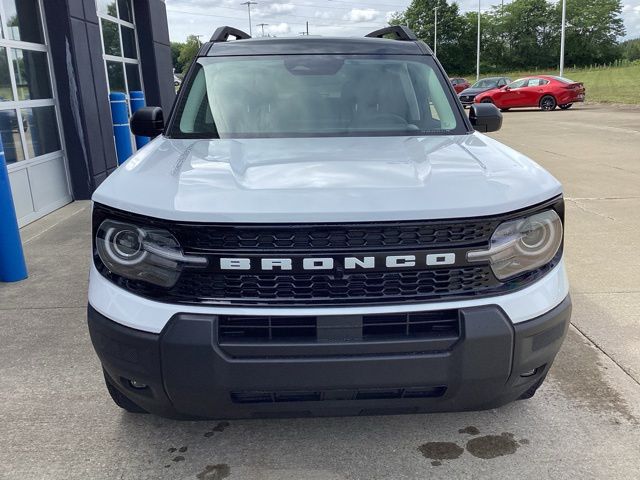 2025 Ford Bronco Sport Outer Banks photo 3