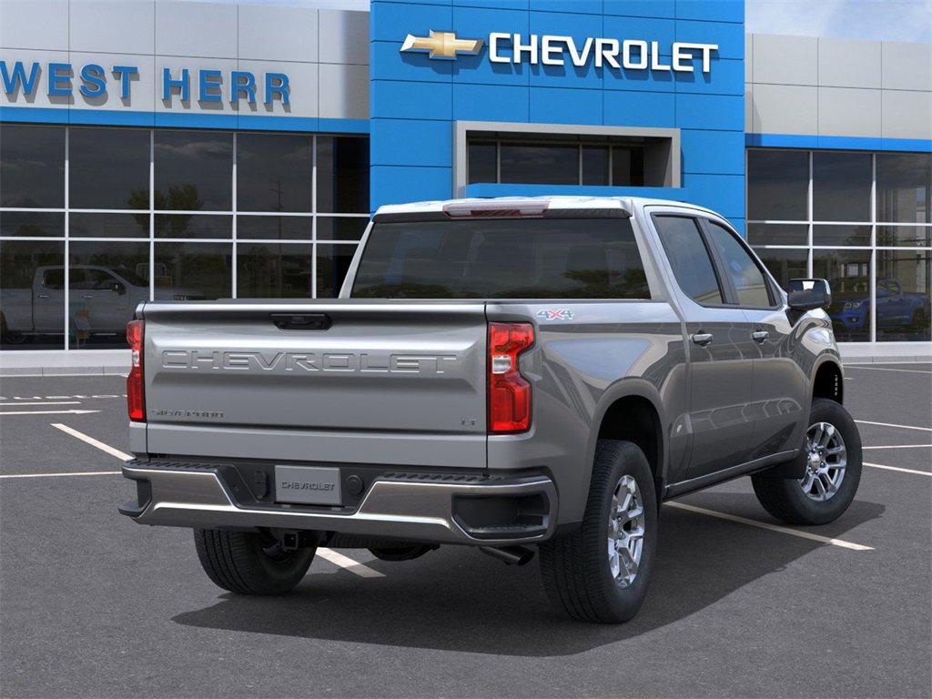 2026 Chevrolet Silverado 1500 LT photo 3