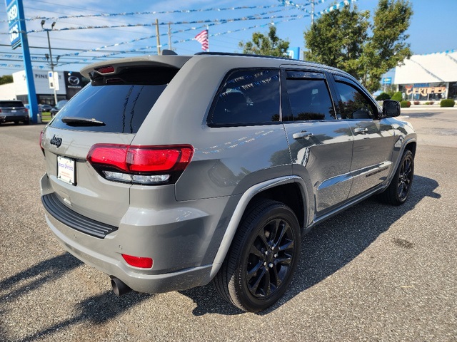 2022 Jeep Cherokee Laredo X photo 5