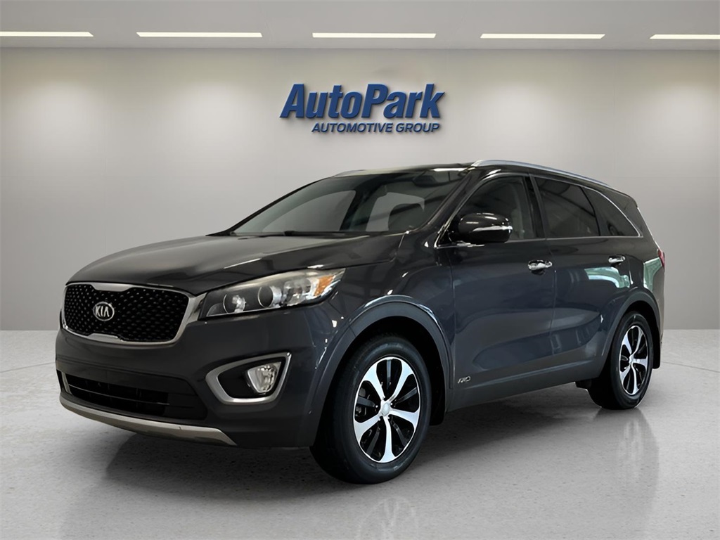 2017 Kia Sorento EX photo 3
