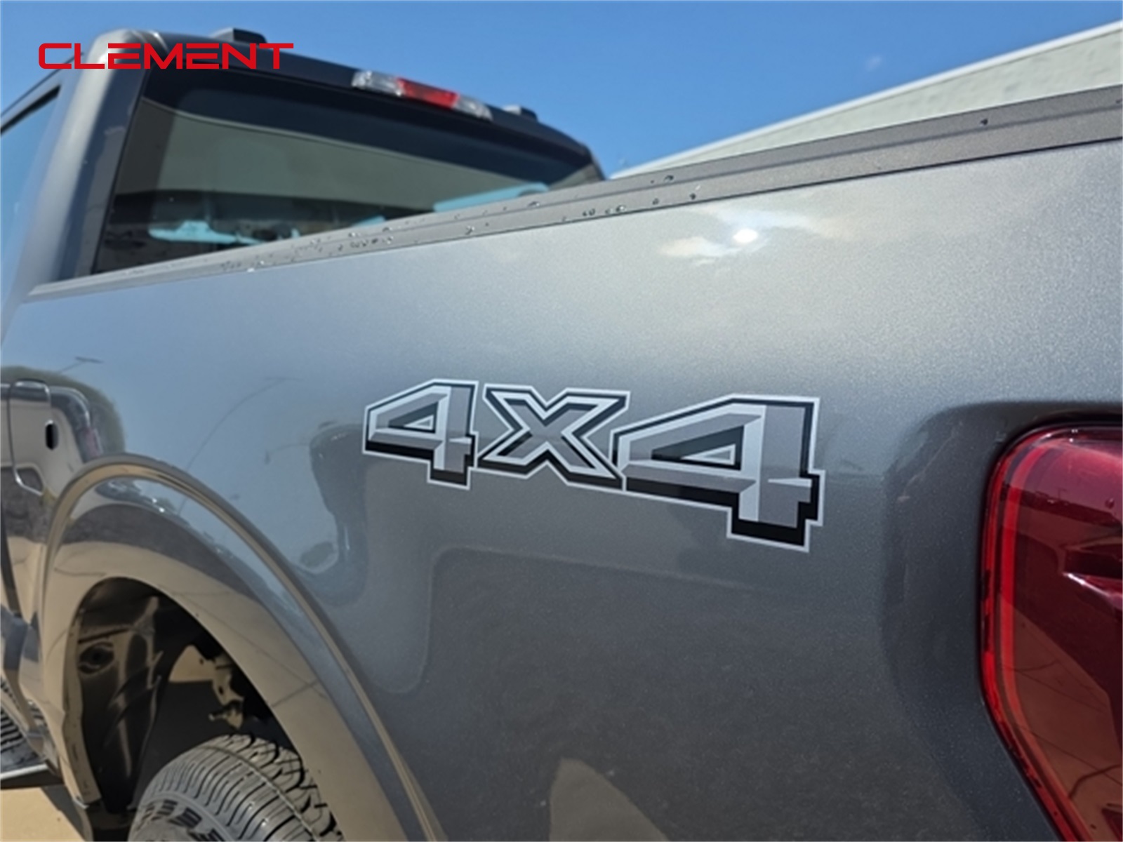 2025 Ford F-150 XL photo 8