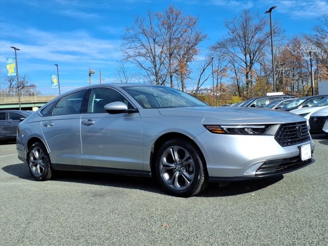 2024 Honda Accord EX's photo