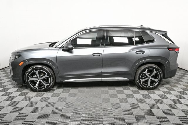 2025 Volkswagen Tiguan SE photo 27