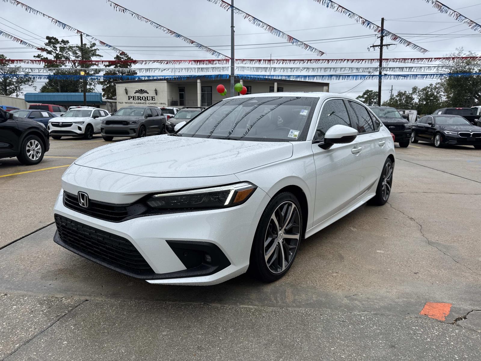 2023 Honda Civic Touring photo 2