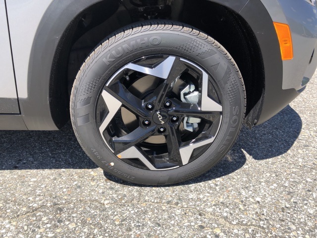 2026 Kia Seltos EX photo 29