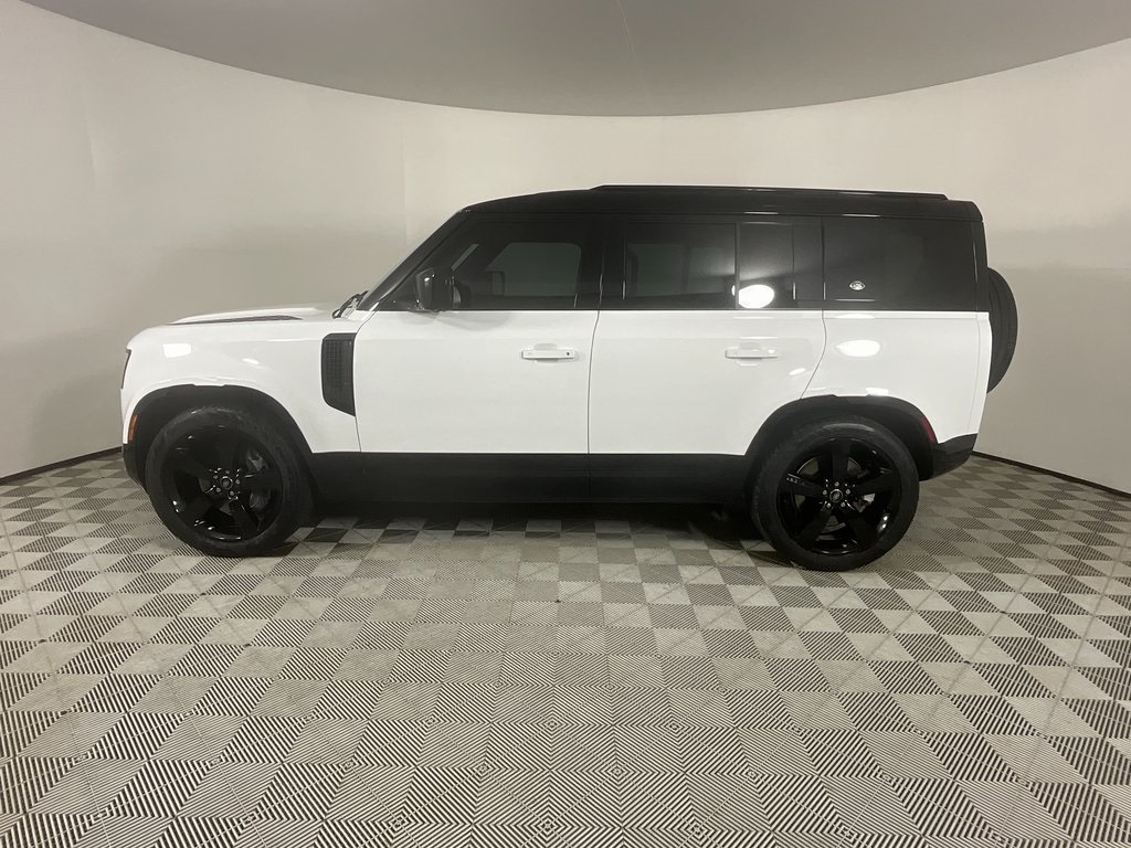 2024 Land Rover Defender 110 X-Dynamic SE photo 2