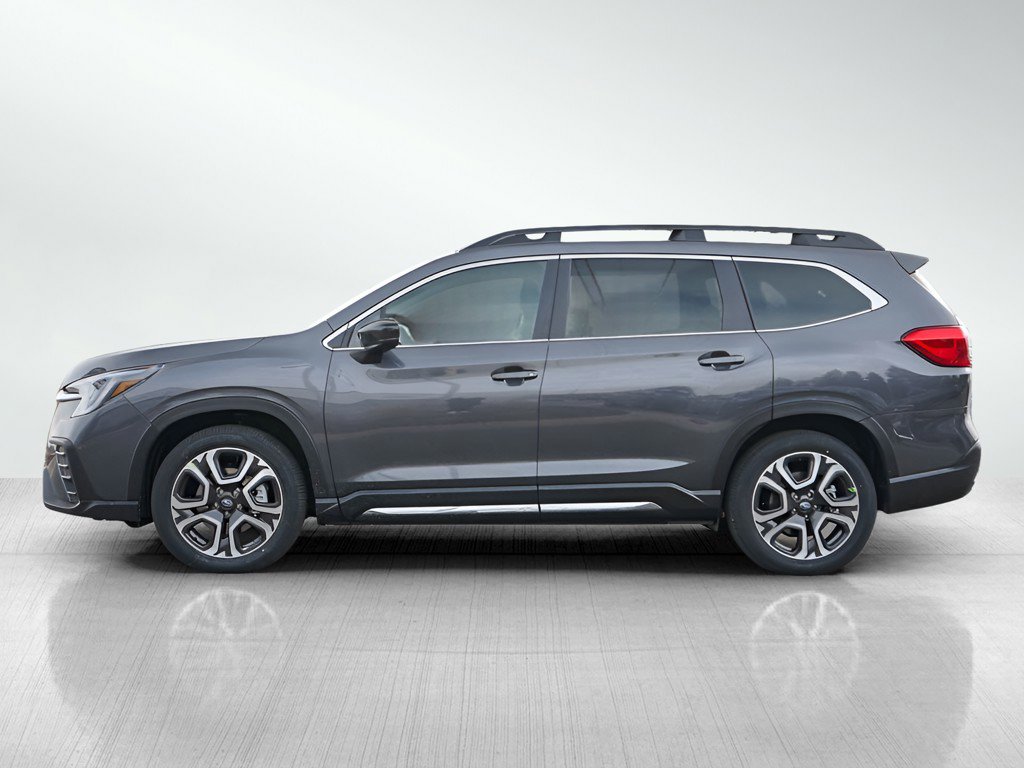2025 Subaru Ascent Limited photo 3