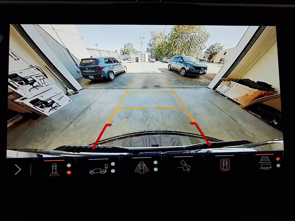 2024 Gmc Sierra 2500 HD Denali Ultimate photo 3