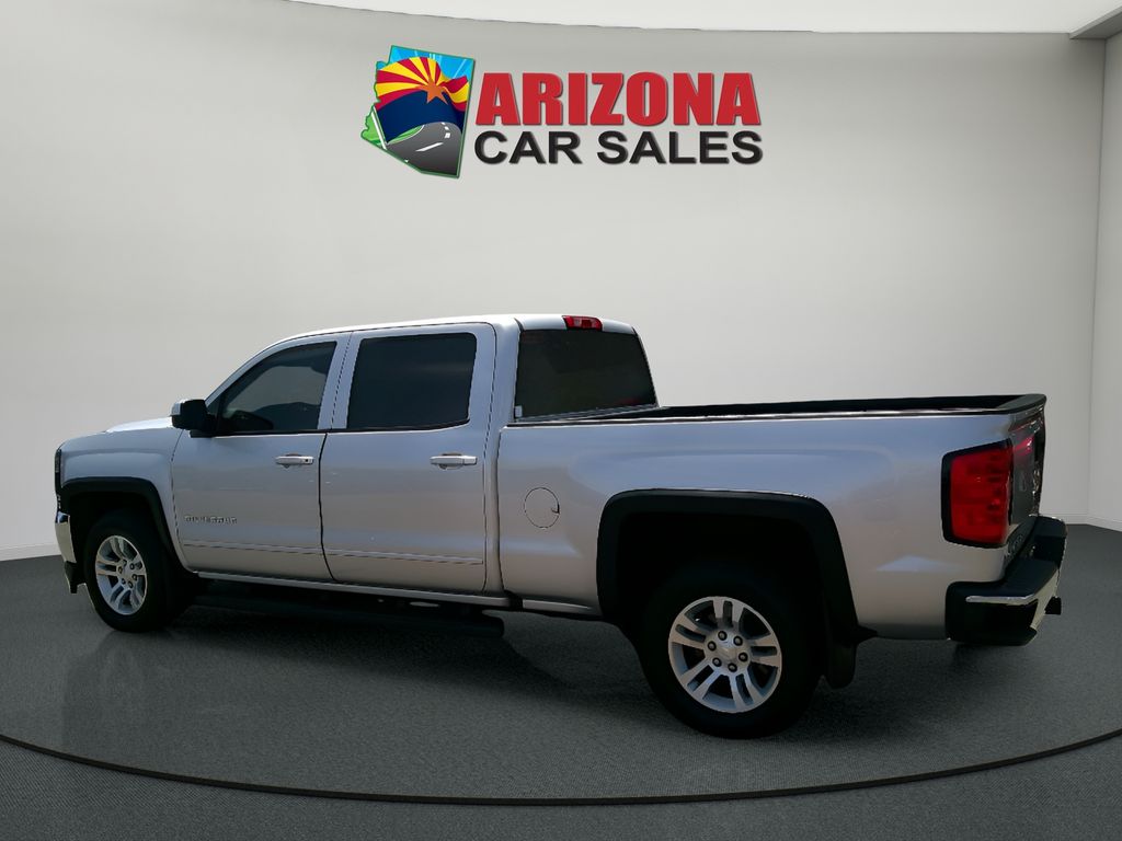 2018 Chevrolet Silverado 1500 LT photo 4