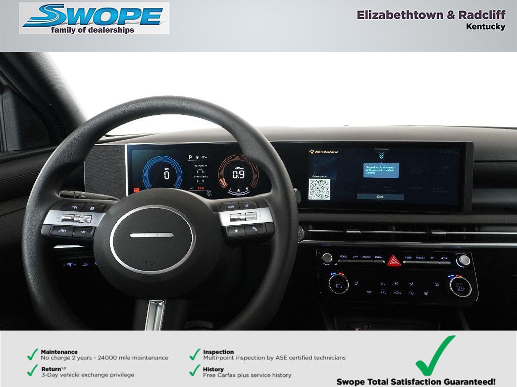 2026 Hyundai Santa Cruz SEL photo 2