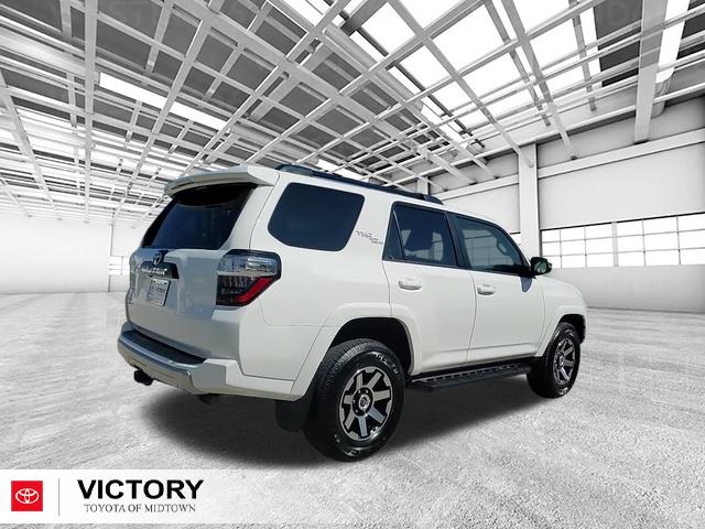 2022 Toyota 4Runner TRD Off-Road Premium photo 2