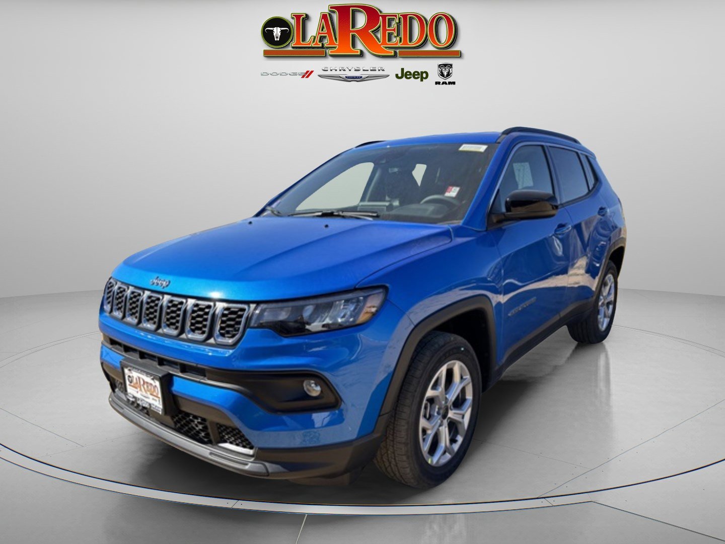 2026 Jeep Compass Latitude photo 3